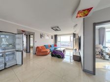 万光福园南北通透精装三居 满二高层视野佳