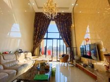 价格可谈凯旋公馆复式精装修4房,中空客厅看别墅景观送有证车位