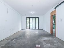 对/朝/春小/学,曹杨/二/中/附属/实/验中/学,有车位