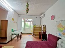 双钢路小区南北通透一居室 中层简装仅92万