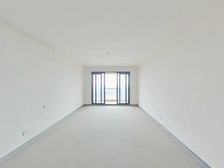 嘉定新城中信泰富大三房 纯毛坯没有住过人 随时好看价好谈