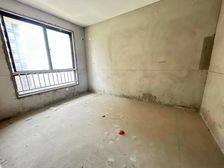 湖畔名邸小洋房兵工厂出品四开间朝南才交房小区人员素质高环境好