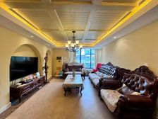 超大复式,精装修,急售