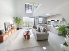 现房loft送60平 买一层得2层 南北通透采光好 证件齐全