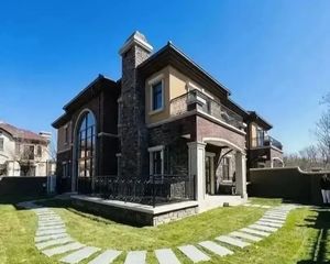 北五环捡漏别墅 现房大花园 室内带挑空 限时清盘优惠看实房