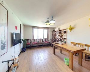 交易零点五 河畔丽景 复式大4居 带大路台 双地铁+运河公园