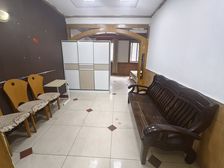 人和该包包 一室一厅 100万元出售 随时看房