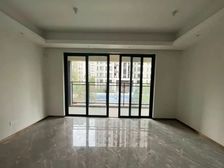 保利云上 南北通透 有电梯 双卫格局 满五 次新房