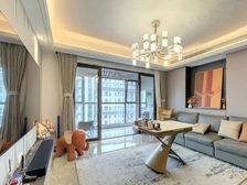 小区中间位置 品质标杆小区,人车分流,花园景观,近地铁。