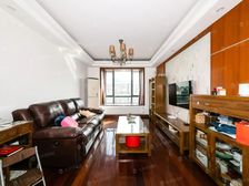 开发商保留房 使用面积200多平 房东诚意出售 后排位置安静