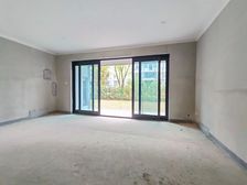 蔡家轻轨站旁 花园洋房 60平花园 次年小区