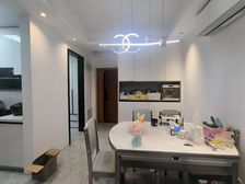 无需重新装修 交通便捷 商圈成熟 小区新 产权清晰