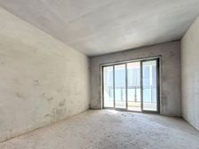 星耀国际二期 园林中间 安静不吵 南北通风对流。