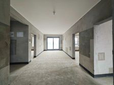 全新洋房,送20年车位 送88888家装大礼包 不收