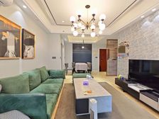 (来电少10万!!)石桥铺精装三房 68万,只卖三天