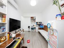 低成交价出 换房急卖空间大 业主不让挂低 电话问底 随时看房