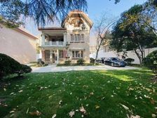 独栋占地833平非常大花园:衡复风貌区保护建筑