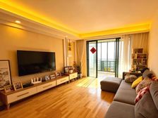 河风丽景 新鲜出炉大四房 两南两北 拎包入住 诚意卖房!!