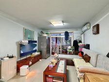 黄村西里 3室1厅 70.8平 朝南客厅带阳台采光充足无遮挡