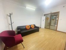 品质小区,十年不出一套,自带阳光房,挑战同区低总价,看房随时