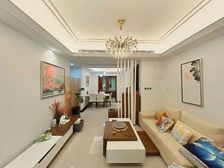 新上,地铁口,优选房源,带花园,带产权车位,另加地下室72平