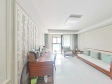 品质小区,大三房,诚意出售,楼层佳,拎包入住,价可谈。