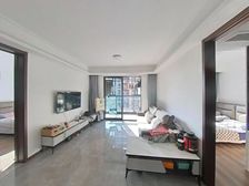 西郊宸章,次新品质小区,经典飞机户型,楼层好,近地铁配套成熟