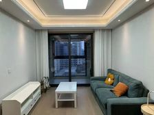 次新小区 印象城对面 13号线0距离 Costco 外国人多