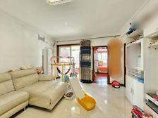 新居里 2室1厅 84.73平 明厅朝南带阳台采光好户型方正