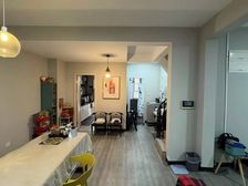 绿地小 公社别墅 价格可谈 带超大地下室 大花园 满5年