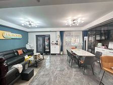 新城花屿湾 精装修下叠别墅 四房两厅两卫 刚装修两年拎包入住