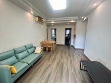 泷悦蓝湾 99平大三房 利剑15个 看房联系我