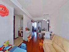 好消息 业主一心置换 凤凰楼层带车位 自住豪华装修宝龙地铁口