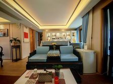 大两室,大横厅,一个口碑和环境都不错的小区