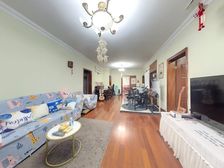 澳丽有车位三房 地铁口商品房 前后无遮挡南北通看公园