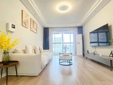 来电即看,丫金对折,价格可谈,漕宝路地铁口100米,有车位