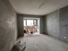 六中!牛佐!和平嘉园交通方便好楼层全天采光,三居室好楼层