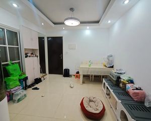 96.9万二手房￥零￥中介费全成都资产处置收1%(成功付费)