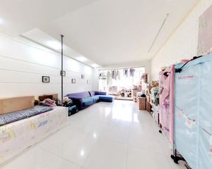 朝阳名宅 3室2厅 东