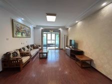 飞机户型大三房送车位 中心位置诚心出售 业主委托钥匙房