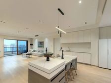 明园森林都市叠翠苑,大平层,295.7平,三个大露台,随时看