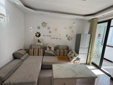 2019年次新房,电梯高层,诚意出售价格可谈