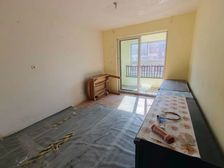 205 徐泾北城馨浦苑(北区) 临地铁 楼龄新 商品房205