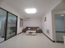 急!十九 中!南北通透!步梯二楼!精装!老证带家具!储物间!