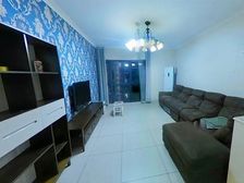 西美70后院 通透方正,户型好 三室两厅两位 看房方便