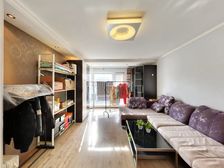 DBC加州小镇 电梯中间楼层 满五年V1 不临街 看房方便