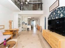 近地铁 产权清晰,大复式,精装,新上房源,看房随时。