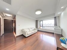 2016年次新小区+满5唯1+精装修+高区景观+产权车位