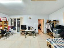 柏阳景园A区 2居室 78平 房东急置换 诚心出售