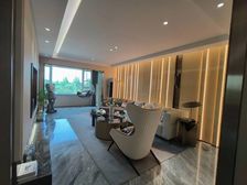 新上!!省医院 一万出头 纯电梯洋房!现房! 带房本